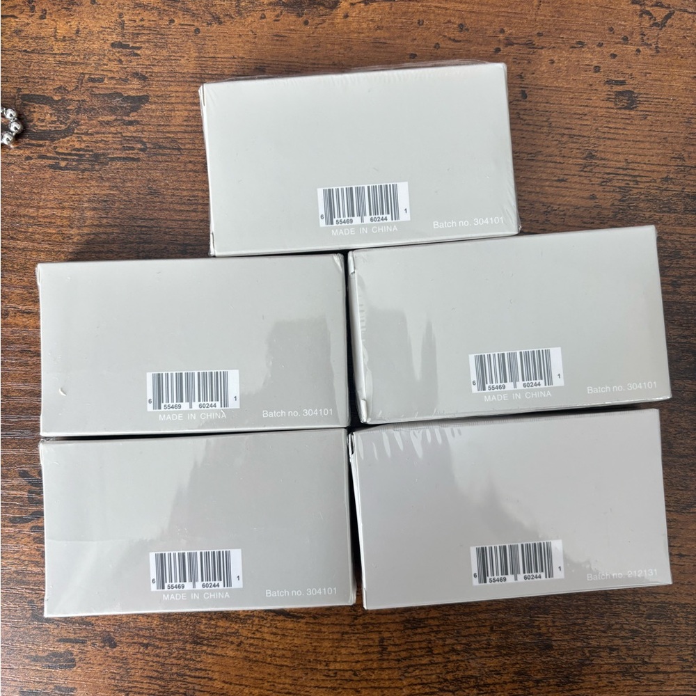 Jeremy’s Razors NWT - Picture 2 of 3